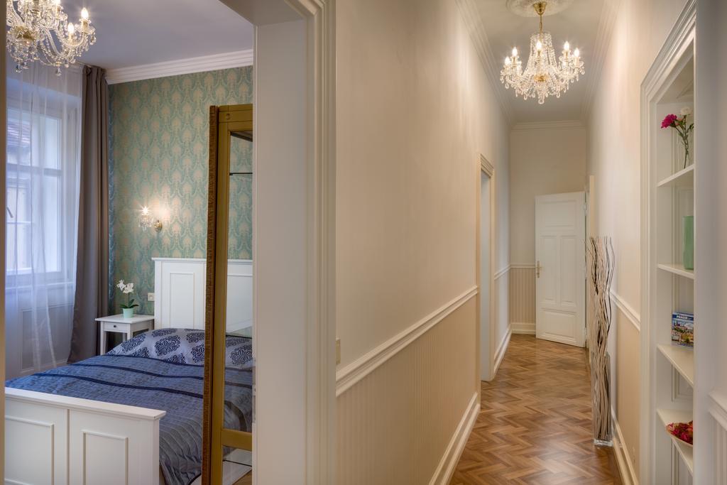 Smetanovo Nabrezi - Riverview Old Town Apartment Prague Luaran gambar